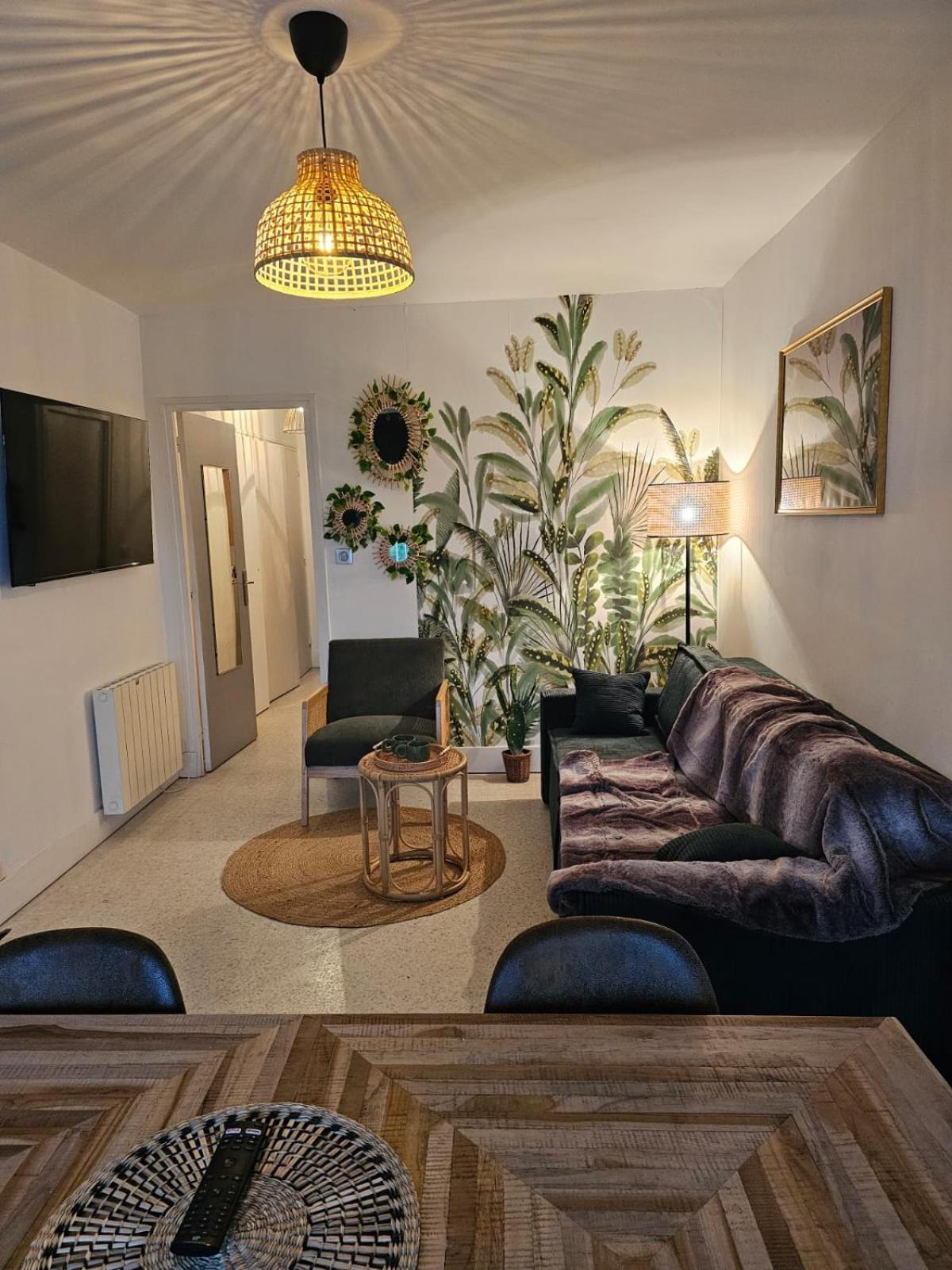 Apartment Beau T2 Proche Plage Et Commerces, Logia
